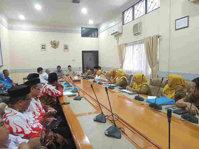 Suarakan Aspirasi Guru Madrasah, PGMM Gelar Audiensi Dengan DPRD Kabupaten Indramayu