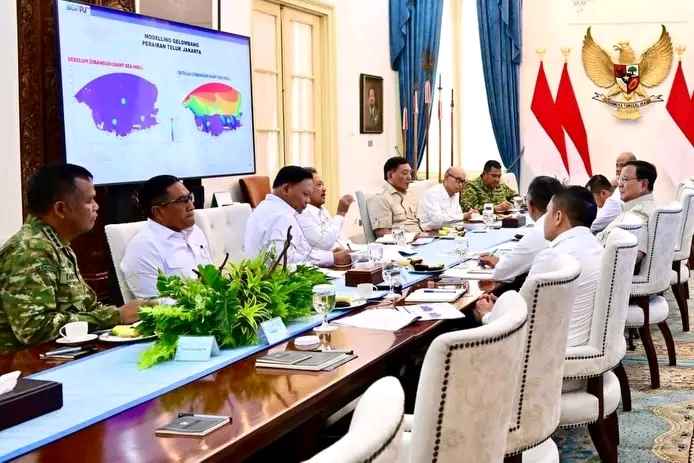 Presiden Prabowo Pimpin Ratas Percepat Pematangan Giant Sea Wall Pantura