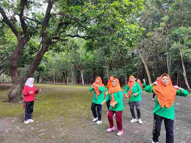 WB PKBM Al Zaytun: Age May Be Mature, Passion Still Burns