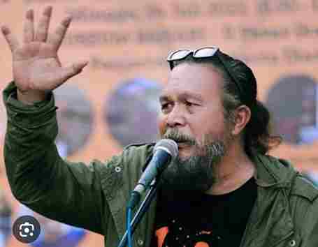 Grave Visit “What is the Importance of Chairil Anwar for Indonesia” with TISI at Karet Bivak Public Cemetery