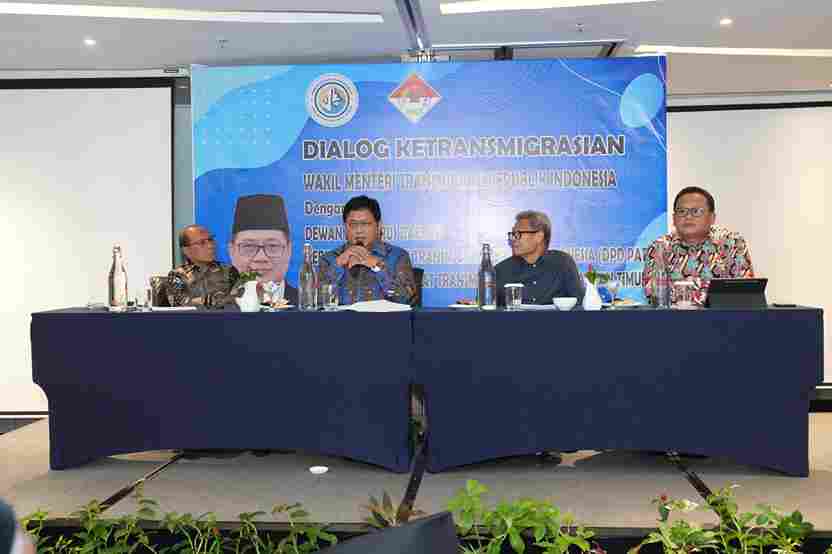 Sambung Rasa Transmigran Kalimantan Timur, Wamen Viva Yoga: Kita Tuntaskan Sengketa Lahan