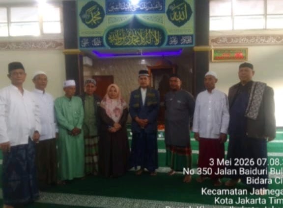 Camat Jatinegara Dr.Hj.Endang Kartika Wahyuningsih, S.K.M., M.M. Bersinergi dengan Alim Ulama, Umaro dan Masyarakat