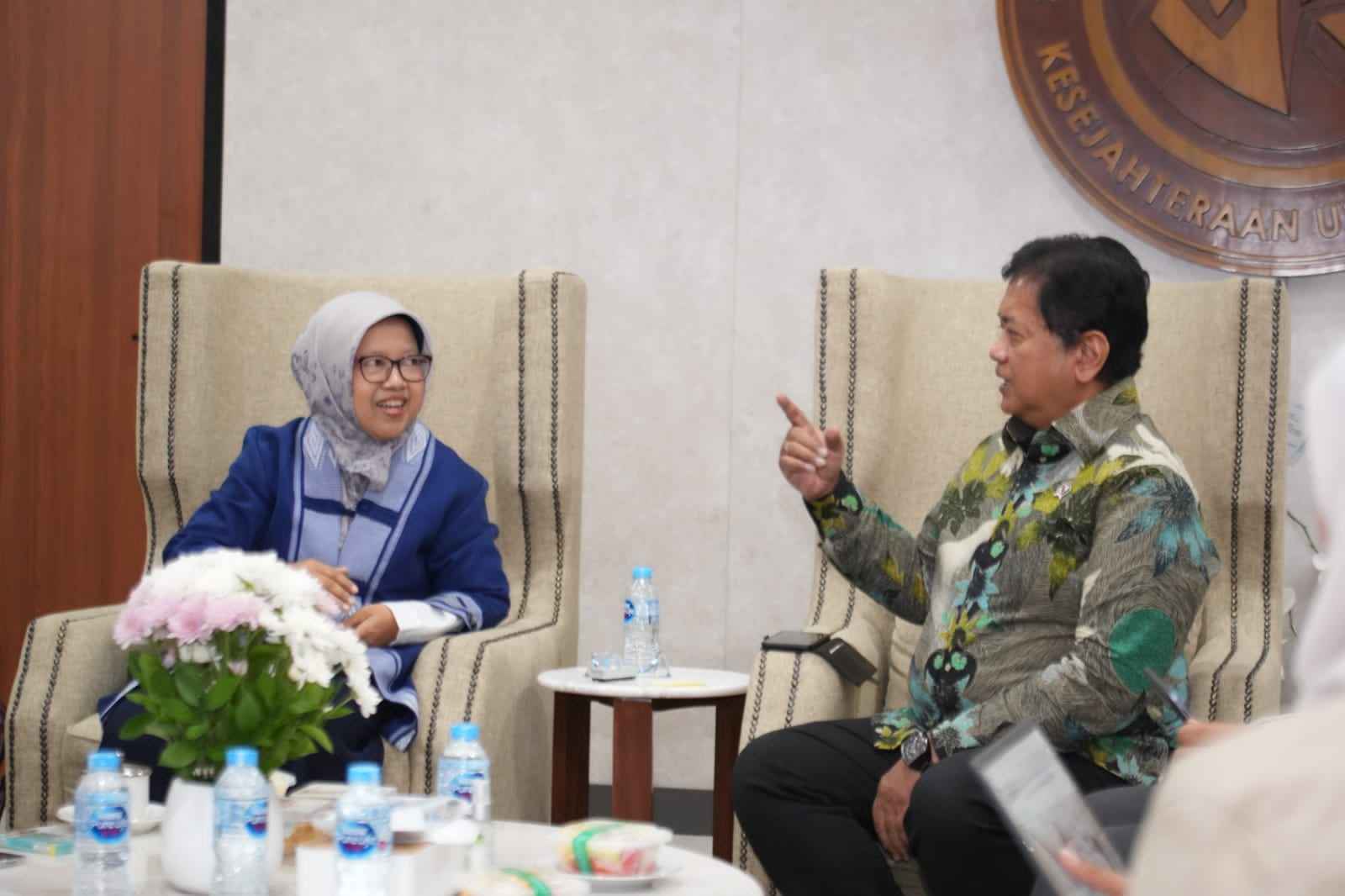 Kolaborasi Program Kemendikdasmen dan Kementrans, Wamen Viva Yoga: Siap Bersinergi Membangun Sekolah dan Pendidikan di Kawasan Transmigrasi