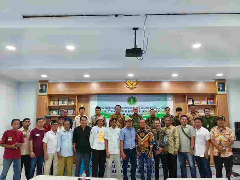 KBH Wibawamukti Gelar Sosialisasi Layanan Pengadilan Negeri Cikarang di Desa Mekarmukti
