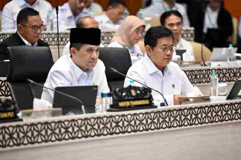 Wamen Viva Yoga Apresiasi Dukungan DPR Dalam Anggaran dan Program Kerja Kementrans