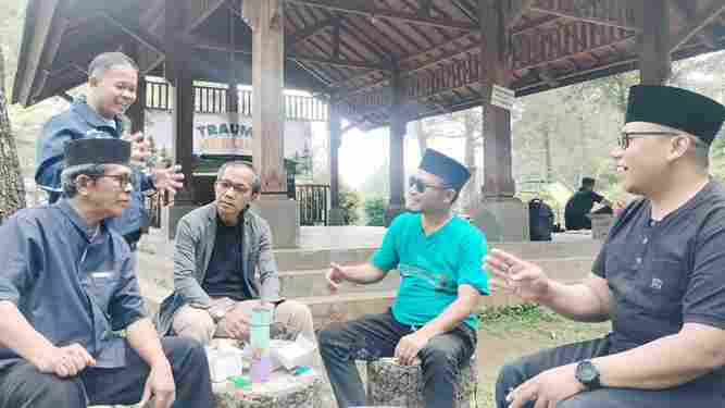 Invited to Camp by Islamic Boarding School Leaders and NU Cadres with a Psychologist, Victim of Sexual Violence Recovers