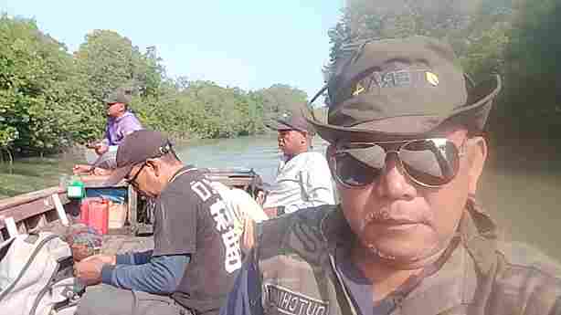 Bojongsari Community Fisheries Monitoring Group Holds Water Monitoring Activities to Maintain Aquatic Ecosystem Sustainability