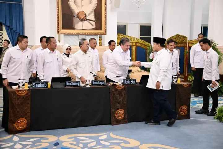 Presiden Prabowo Jadikan Sidang Kabinet Paripurna Titik Evaluasi dan Penguatan Kinerja Memasuki Dua Tahun Pemerintahan