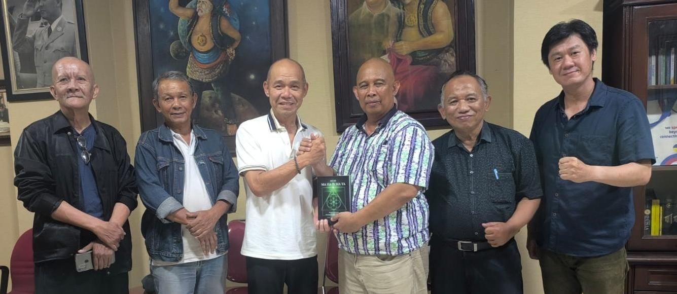 Catatan Kaki Dua Tahun Forum Pertemuan Rutin Senin Kamis Atau Kamis Senin GMRI