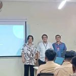 Dosen dan Mahasiswa UPJ Latih Siswa SMK Fadilah Buat Prototype UI/UX Pakai OpenAl