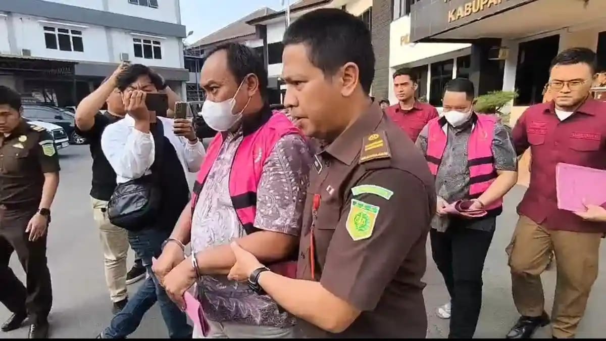 Bekasi District Prosecutor’s Office Names Three Former Officials of Perumda Tirta Bhagasasi as Corruption Suspects