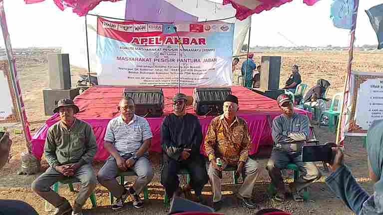 RIBUAN MASYARAKAT PESISIR PANTURA JABAR, HADIRI APEL AKBAR BERSAMA KOMPI INDRAMAYU, IKRARKAN PERJUANGAN PERTAHANKAN HAK RUANG HIDUP PESISIR
